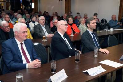 v.l.n.r: Dr. G&uuml;nther Bergmann, Vorsitzender CDU Kreis Kleve, Landrat Christoph Gerwers und Stephan Wolters MdL aus dem S&uuml;dkreis Kleve, Foto: H. W. G&ouml;rden